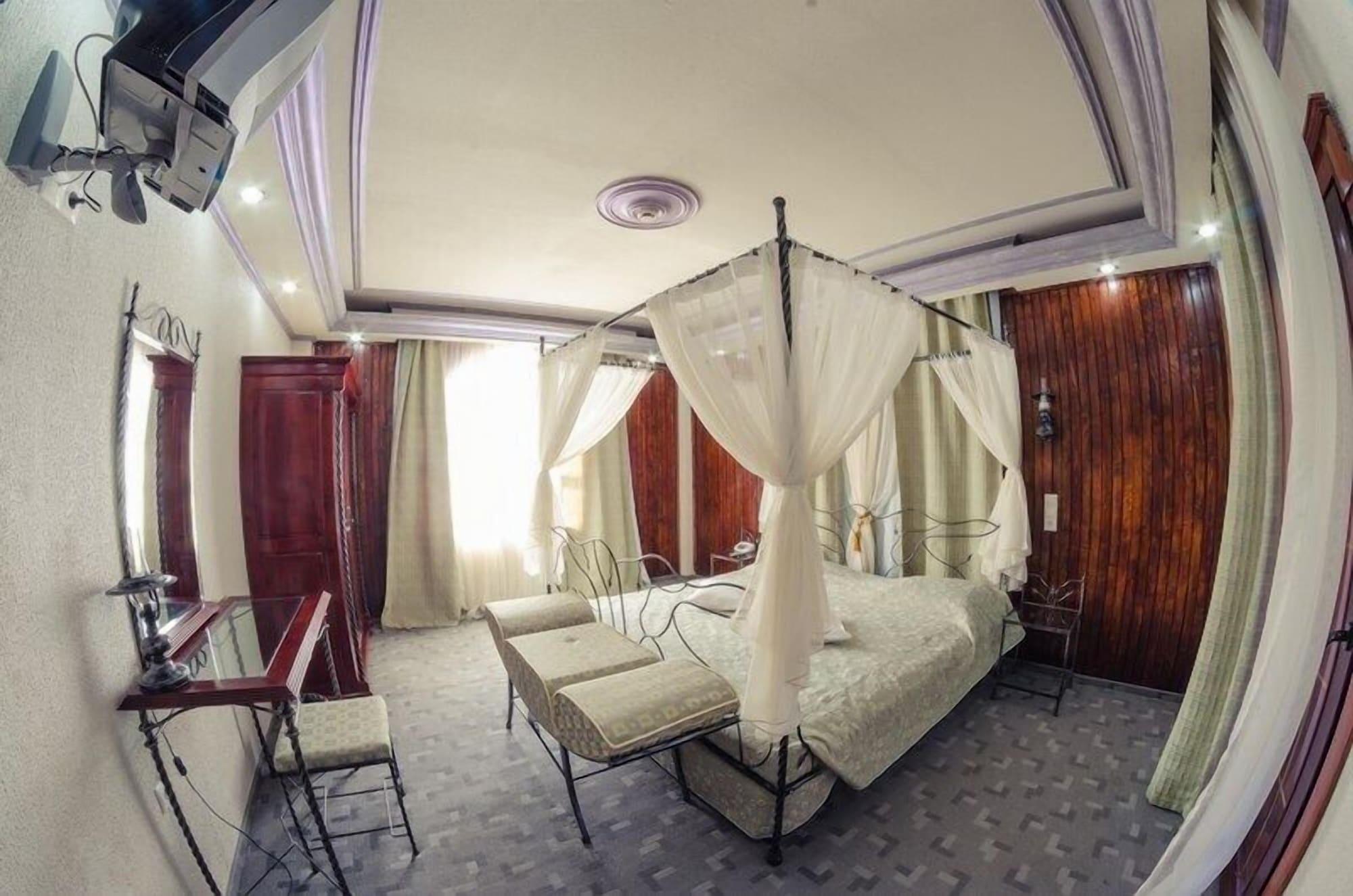 Predeal Comfort Suites エクステリア 写真