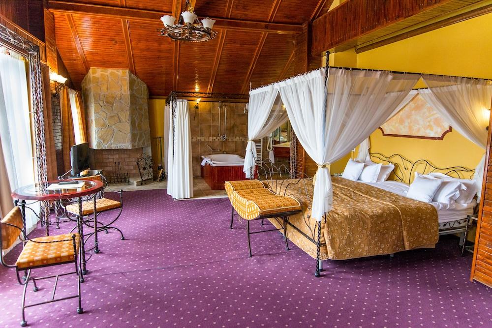 Predeal Comfort Suites エクステリア 写真