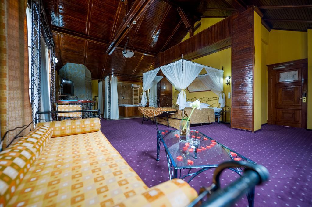 Predeal Comfort Suites エクステリア 写真